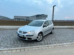 VW Golf V