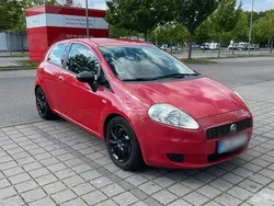 Rot Gebraucht 2006 Fiat Grande Punto Dynamic Kleinwagen | 1.750 € (Fairer Preis)