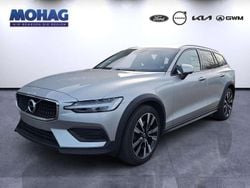 Silber Gebraucht 2021 Volvo V60 CC Pro Kombi | 23.890 € (Superpreis)