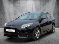 Schwarz Gebraucht 2014 Ford Focus ST Kombi | 11.980 € (Teuer)