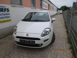 Weiß Gebraucht 2015 Fiat Punto Kleinwagen | 6.490 € (Etwas zu teuer)