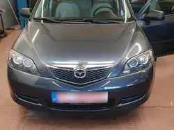 Blau Gebraucht 2006 Mazda 2 Kleinwagen | 1.800 €
