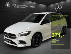 Polarweiß Gebraucht 2023 Mercedes B200 AMG Van / Kleinbus | 33.900 € (Teuer)