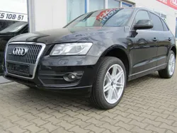 Brillantschwarz Gebraucht 2008 Audi Q5 SUV | 9.490 € (Fairer Preis)