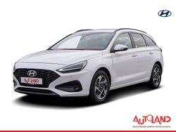 Weiß Gebraucht 2024 Hyundai i30 Advantage Kombi | 23.990 € (Fairer Preis)
