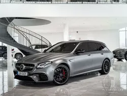 Grau Gebraucht 2018 Mercedes E63S AMG AMG Limousine | 76.212 € (Teuer)