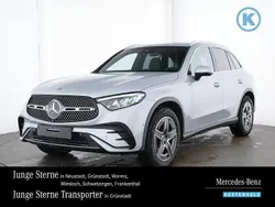 Hightechsilber Gebraucht 2024 Mercedes GLC200 AMG SUV | 56.990 € (Fairer Preis)