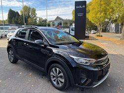 Schwarz Gebraucht 2021 Kia Stonic Vision SUV | 16.990 € (Fairer Preis)