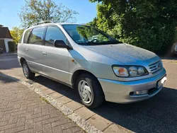 Silber Gebraucht 1997 Toyota Picnic Van / Kleinbus | 5.500 €