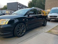 Schwarz Gebraucht 2006 Toyota Avensis Kombi | 3.500 € (Fairer Preis)