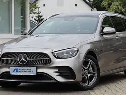 Mojavesilber (metallic) Gebraucht 2021 Mercedes E300 AMG Kombi | 31.980 € (Superpreis)