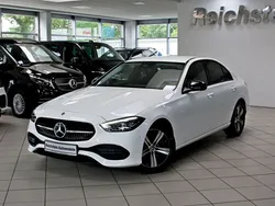 Polarweiss Gebraucht 2023 Mercedes C200 Night Limousine | 36.979 € (Fairer Preis)