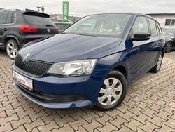Blau Gebraucht 2015 Skoda Fabia Active Kombi | 5.190 € (Fairer Preis)