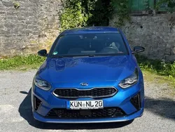 Blau Gebraucht 2020 Kia ProCeed Kleinwagen | 16.000 € (Superpreis)