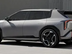 Weiß Neu 2025 Kia EV4 Kleinwagen | 46.990 €