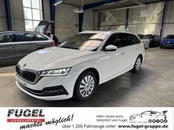 Candyweiss Gebraucht 2020 Skoda Octavia First Edition Kombi | 23.499 € (Fairer Preis)