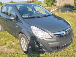 Grau Gebraucht 2013 Opel Corsa Kleinwagen | 5.500 € (Fairer Preis)