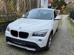 Weiß Gebraucht 2011 BMW X1 SUV | 6.250 € (Guter Preis)