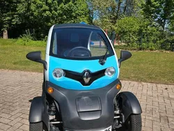 Blau Gebraucht 2018 Renault Twizy Kleinwagen | 5.300 € (Fairer Preis)