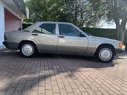 Silber Gebraucht 1991 Mercedes 190 Limousine | 8.950 €