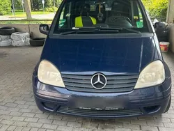 Violet Gebraucht 2002 Mercedes Vaneo Van / Kleinbus | 1.200 € (Teuer)