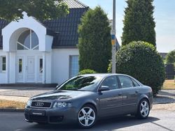 Grau Gebraucht 2001 Audi A4 Limousine | 6.490 € (Teuer)
