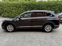 Schwarz Gebraucht 2019 VW Tiguan Allspace Highline SUV | 19.980 € (Superpreis)