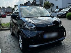 Schwarz Gebraucht 2020 Smart ForTwo Electric Drive Kleinwagen | 10.200 € (Fairer Preis)