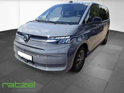 Grau Gebraucht 2024 VW T7 Life Van | 51.900 € (Guter Preis)