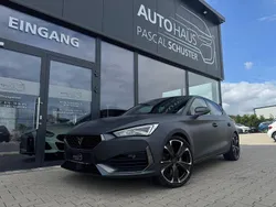 Magnetic tech mattgrau Gebraucht 2022 Cupra Leon VZ Limousine | 29.490 € (Fairer Preis)