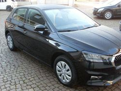 Schwarz Gebraucht 2024 Skoda Fabia Essence Limousine | 12.500 € (Superpreis)