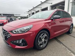 Rot Gebraucht 2022 Hyundai i30 Edition 30 Kombi | 19.490 € (Fairer Preis)