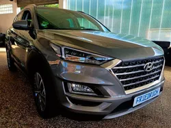 Grau Gebraucht 2019 Hyundai Tucson Style SUV | 19.900 € (Fairer Preis)