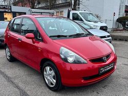 Rot Gebraucht 2003 Honda Jazz ES Kleinwagen | 1.950 € (Etwas zu teuer)