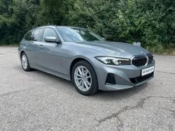 Grau Gebraucht 2023 BMW 320 Shadowline Kombi | 28.990 € (Superpreis)