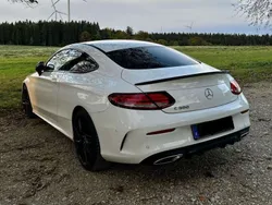 Weiß Gebraucht 2019 Mercedes C300 Coupé | 37.900 € (Etwas zu teuer)