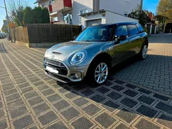 Grau Gebraucht 2017 Mini Clubman Kombi | 13.999 €