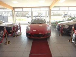 Rot Gebraucht 2017 Porsche 911 Carrera 4 GTS Cabrio | 129.000 € (Etwas zu teuer)