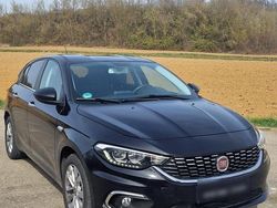 Blau Gebraucht 2020 Fiat Tipo Lounge Kleinwagen | 12.400 € (Fairer Preis)