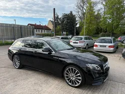 Ung. schwarz unilack Gebraucht 2019 Mercedes E220 AMG Kombi | 30.550 € (Guter Preis)