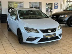 Grau Gebraucht 2020 Seat Leon Beats Limousine | 18.333 € (Guter Preis)