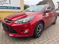 Candyrot metallic Gebraucht 2012 Ford Focus Kombi | 4.500 € (Guter Preis)