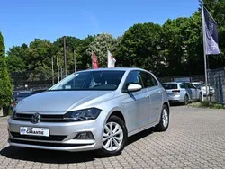 Silber Gebraucht 2018 VW Polo Highline Limousine | 15.999 € (Fairer Preis)
