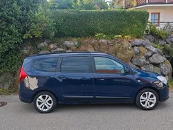 Blau Gebraucht 2012 Dacia Lodgy Van / Kleinbus | 4.850 € (Etwas zu teuer)