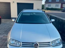 Silber Gebraucht 2002 VW Golf IV Kombi | 1.400 € (Fairer Preis)