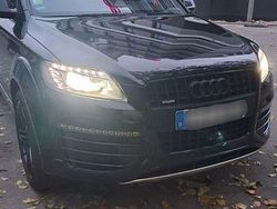 Schwarz Gebraucht 2014 Audi Q7 Ambiente SUV | 22.999 € (Teuer)