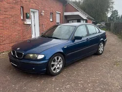 Blau Gebraucht 2003 BMW 318 Limousine | 2.500 € (Guter Preis)