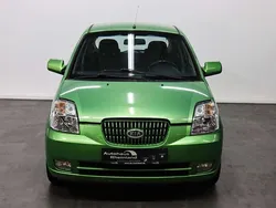 Grün Gebraucht 2005 Kia Picanto 2 Kleinwagen | 1.650 € (Etwas zu teuer)