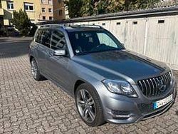 Grau Gebraucht 2012 Mercedes GLK200 AMG SUV | 15.900 € (Etwas zu teuer)