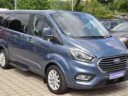 Chrome blue Gebraucht 2018 Ford Tourneo Custom Titanium Van / Kleinbus | 28.990 € (Fairer Preis)